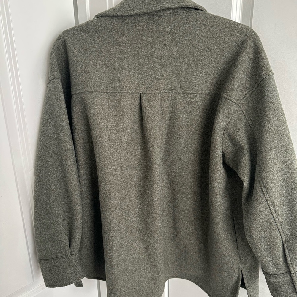 Zara shacket - Picture 2 of 3